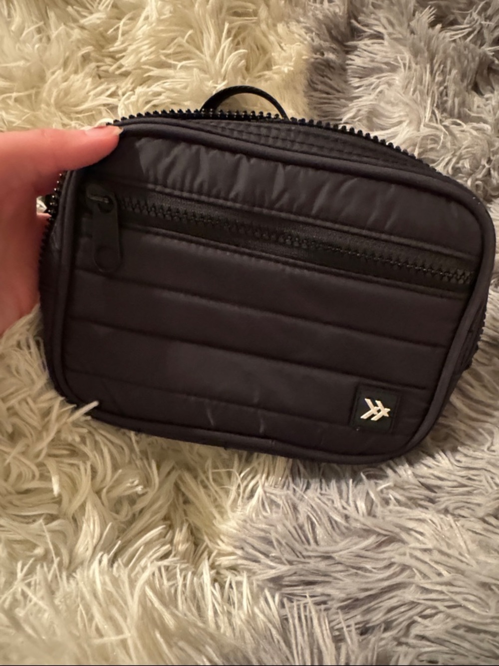 Quilted Black Crossbody Bag with Front Zip Pocket - Unbranded